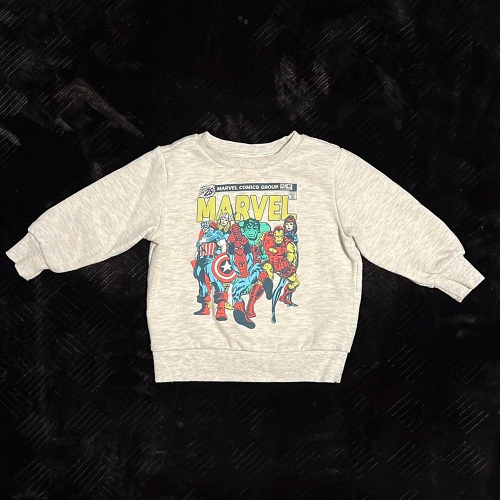 Marvel Avengers graphic sweatshirt. Size 18 months